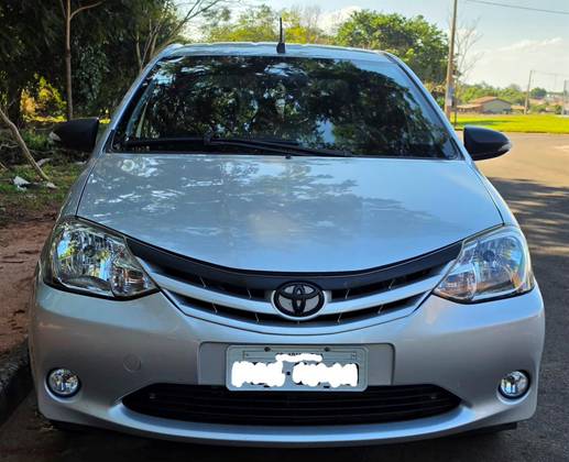 TOYOTA ETIOS 1.5 XLS SEDAN 16V FLEX 4P AUTOMÁTICO